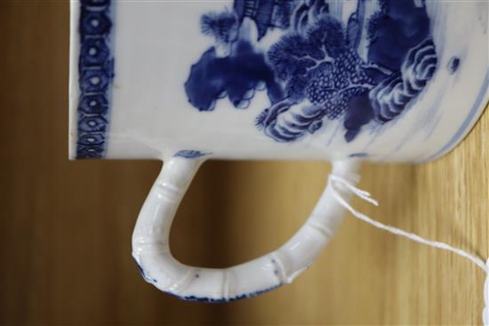 A Chinese export blue and white large mug, 18th century height 14cm